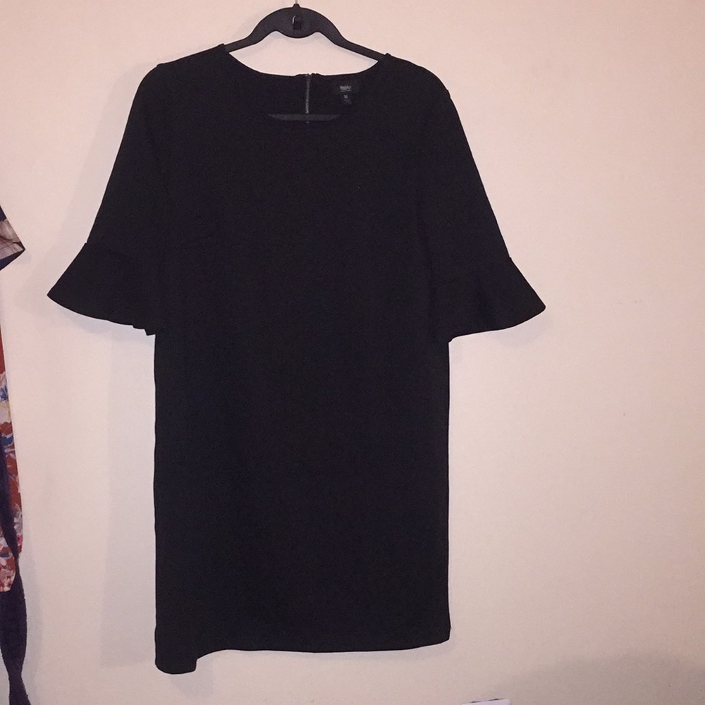 Black shift dress with slight bell sleeve